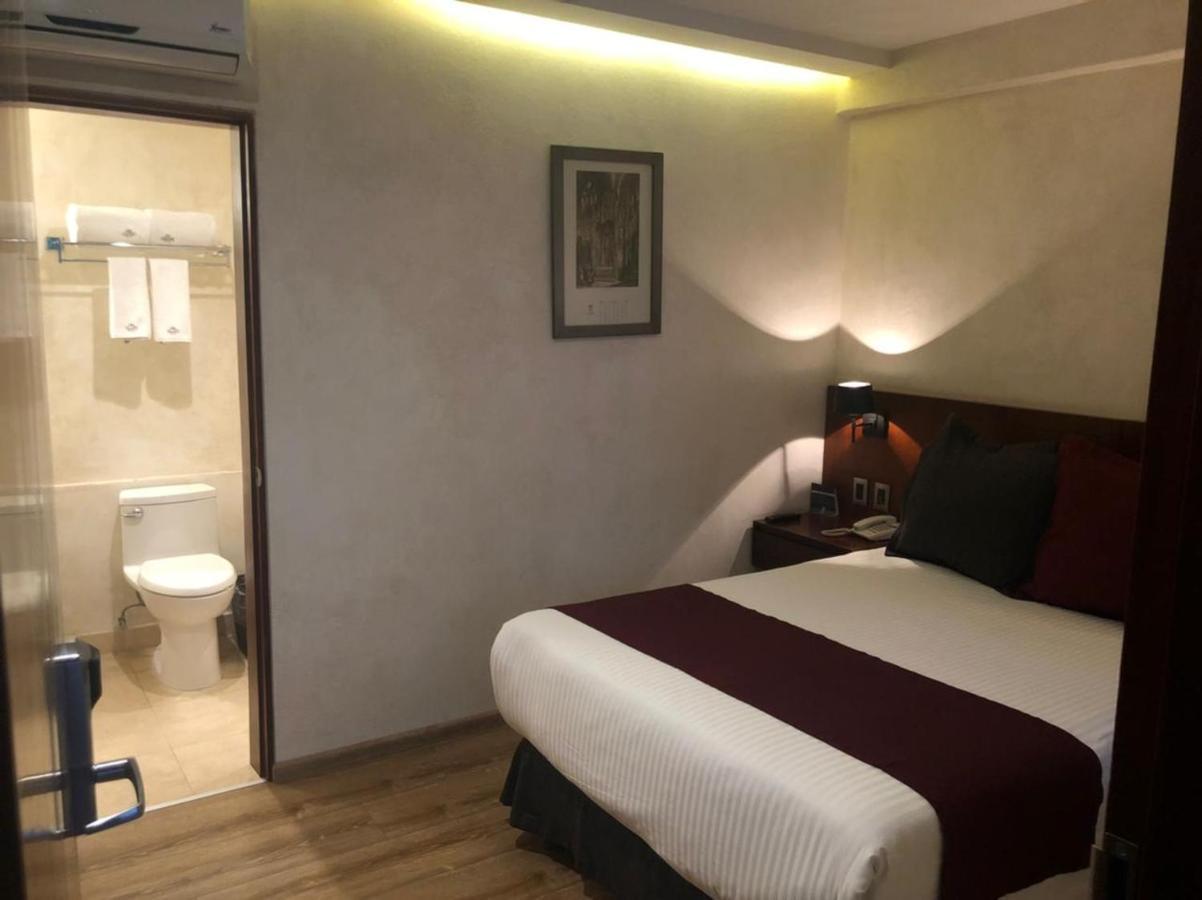 Hotel Madero Querétaro Екстериор снимка