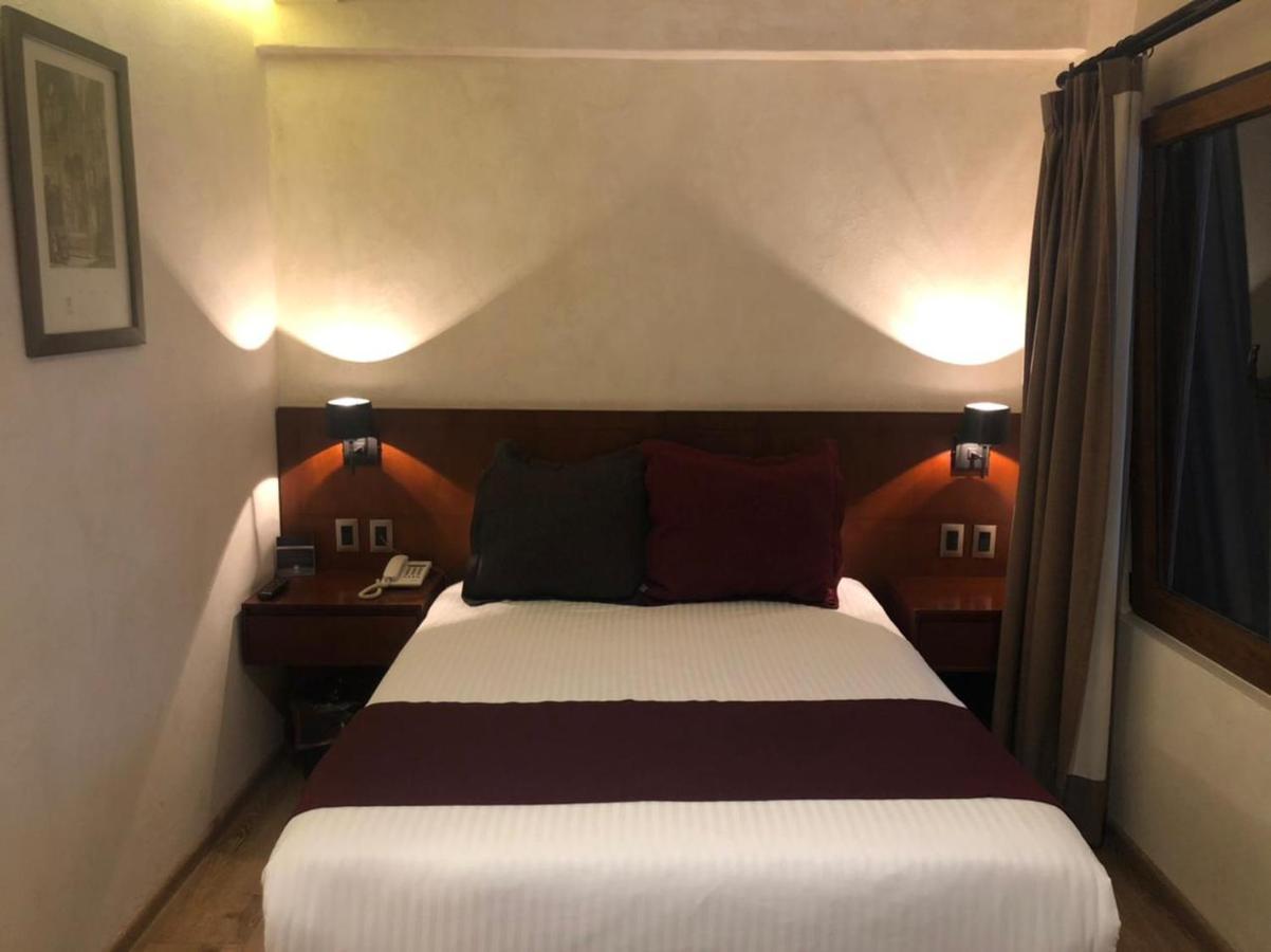 Hotel Madero Querétaro Екстериор снимка